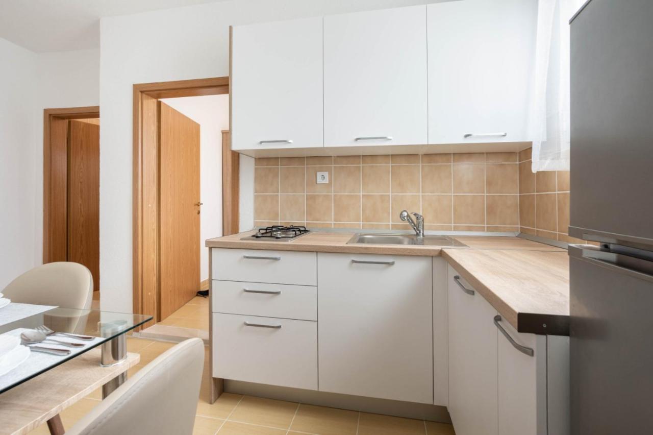 Holiday Home Drvenik Дрвеник-Мали Экстерьер фото