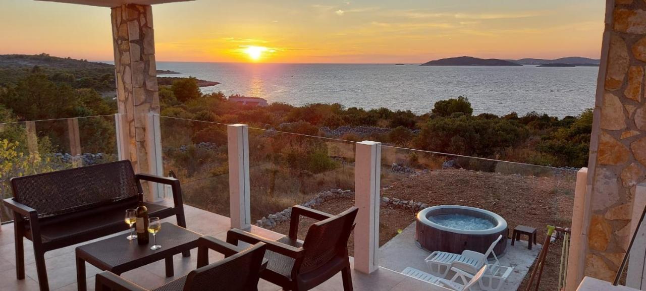 Holiday Home Drvenik Дрвеник-Мали Экстерьер фото